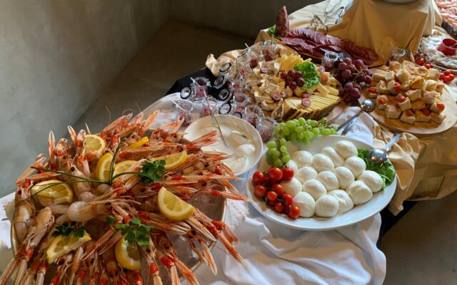 Come organizzare una festa di 18 anni a sorpresa