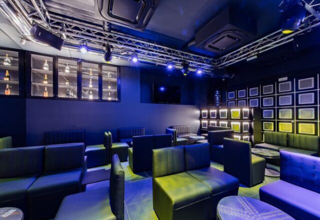 Inside Milano