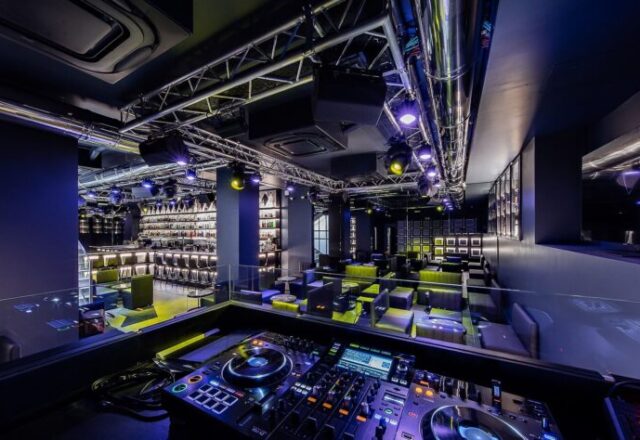 Inside Milano