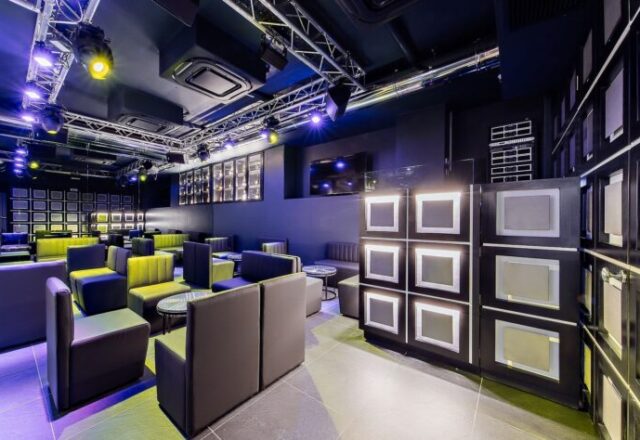 Inside Milano